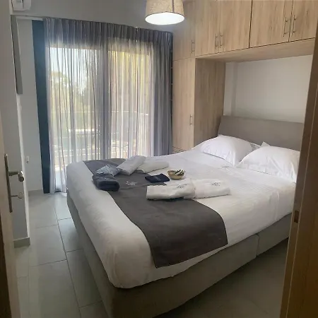 Melivia Luxury Suite Nikiana Exterior photo