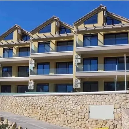 Melivia Luxury Suite Nikiana Exterior photo