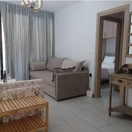 Melivia Luxury Suite Nikiana Exterior photo