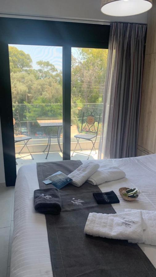 Apartment Melivia Luxury Nikiana